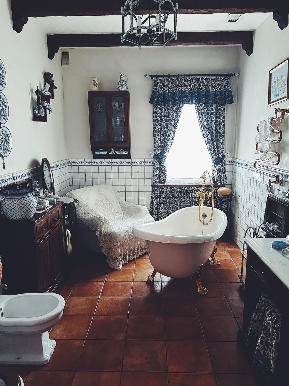 Common Mistakes to Avoid When Designing a Rustic Bathroom