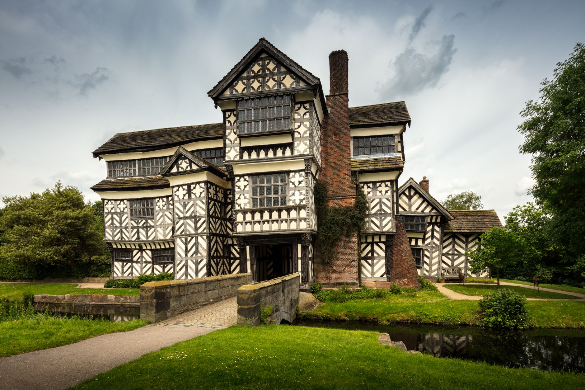 Tudor Style Homes