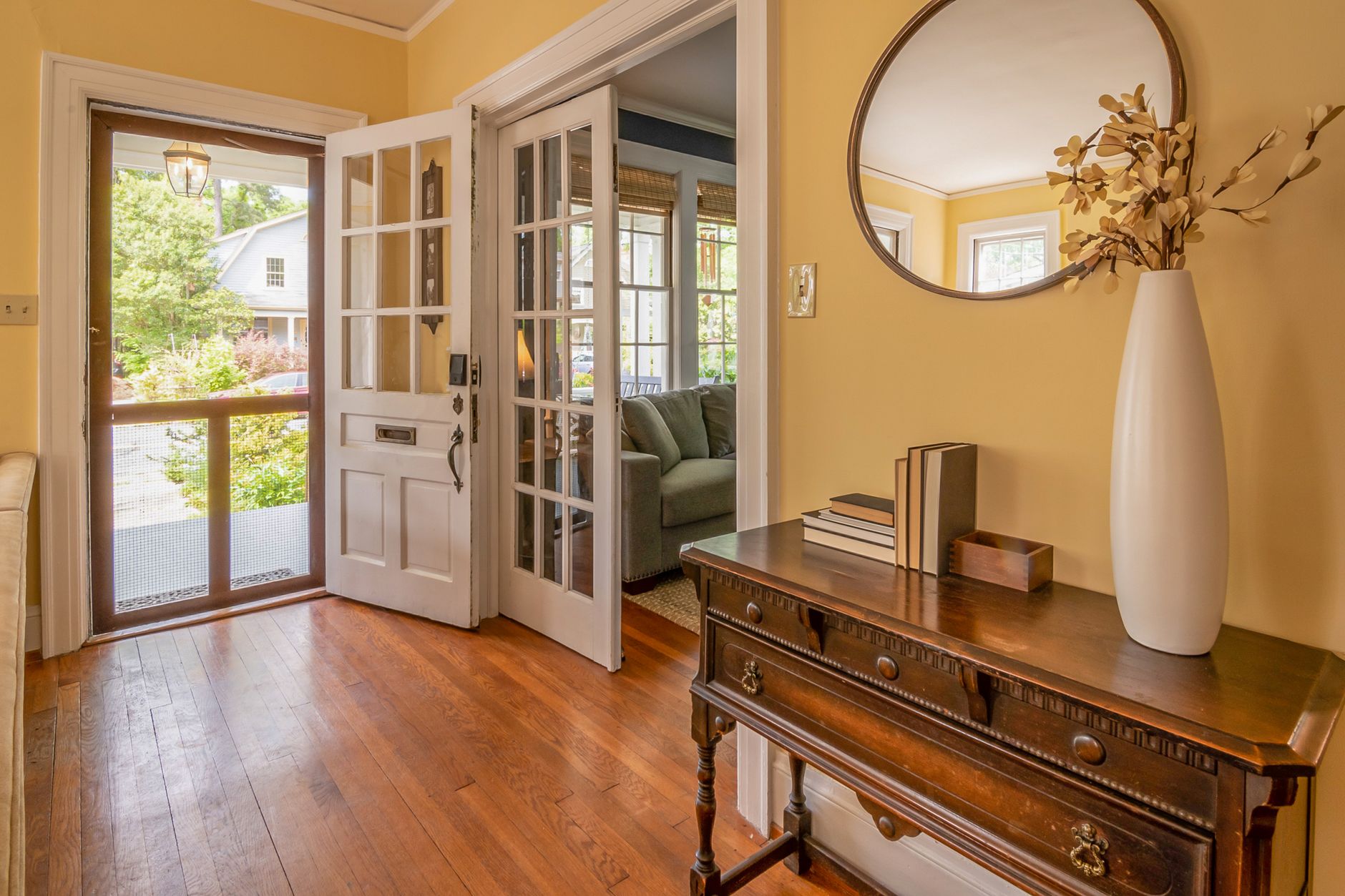 Entryway Decor Ideas