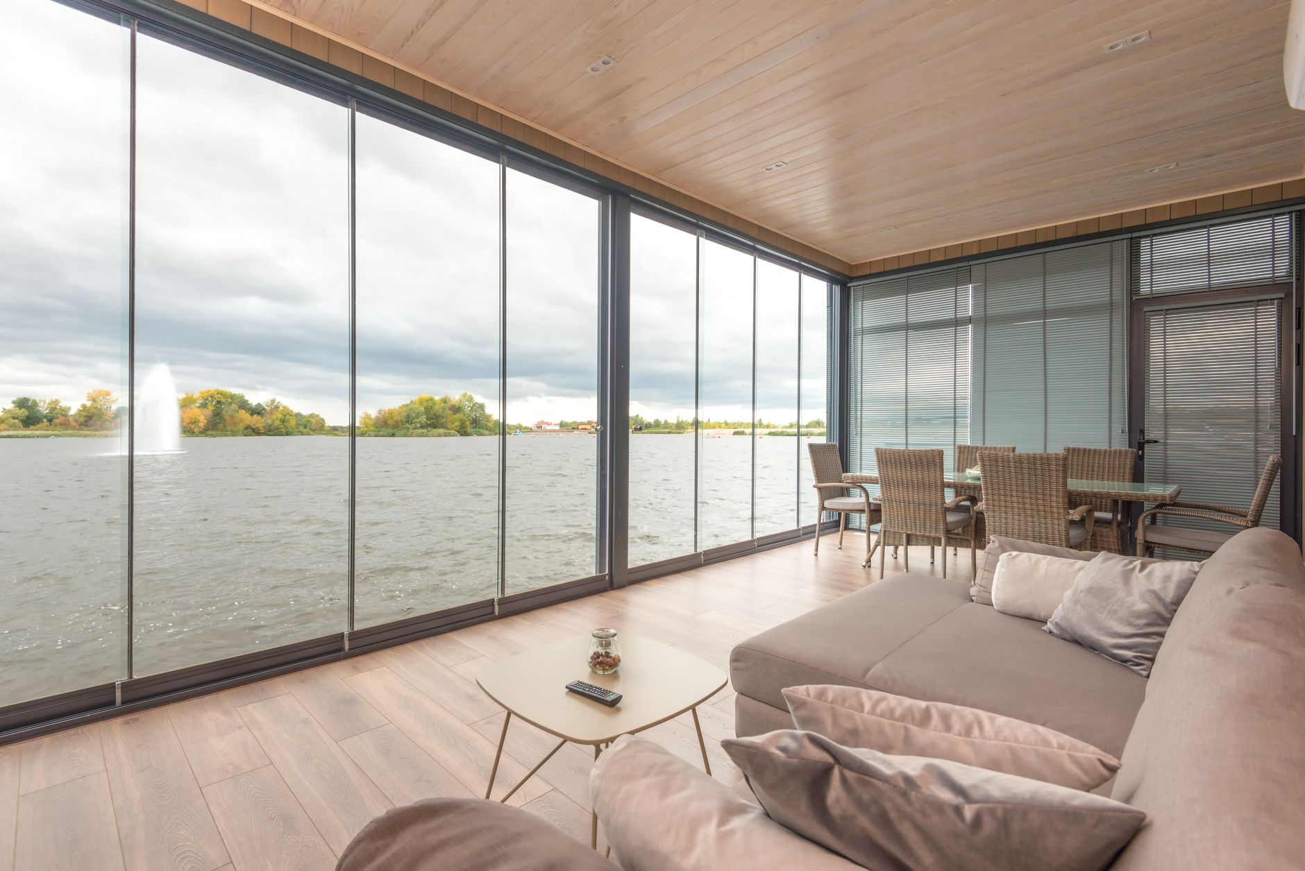 DIY sunroom addition for modern homes