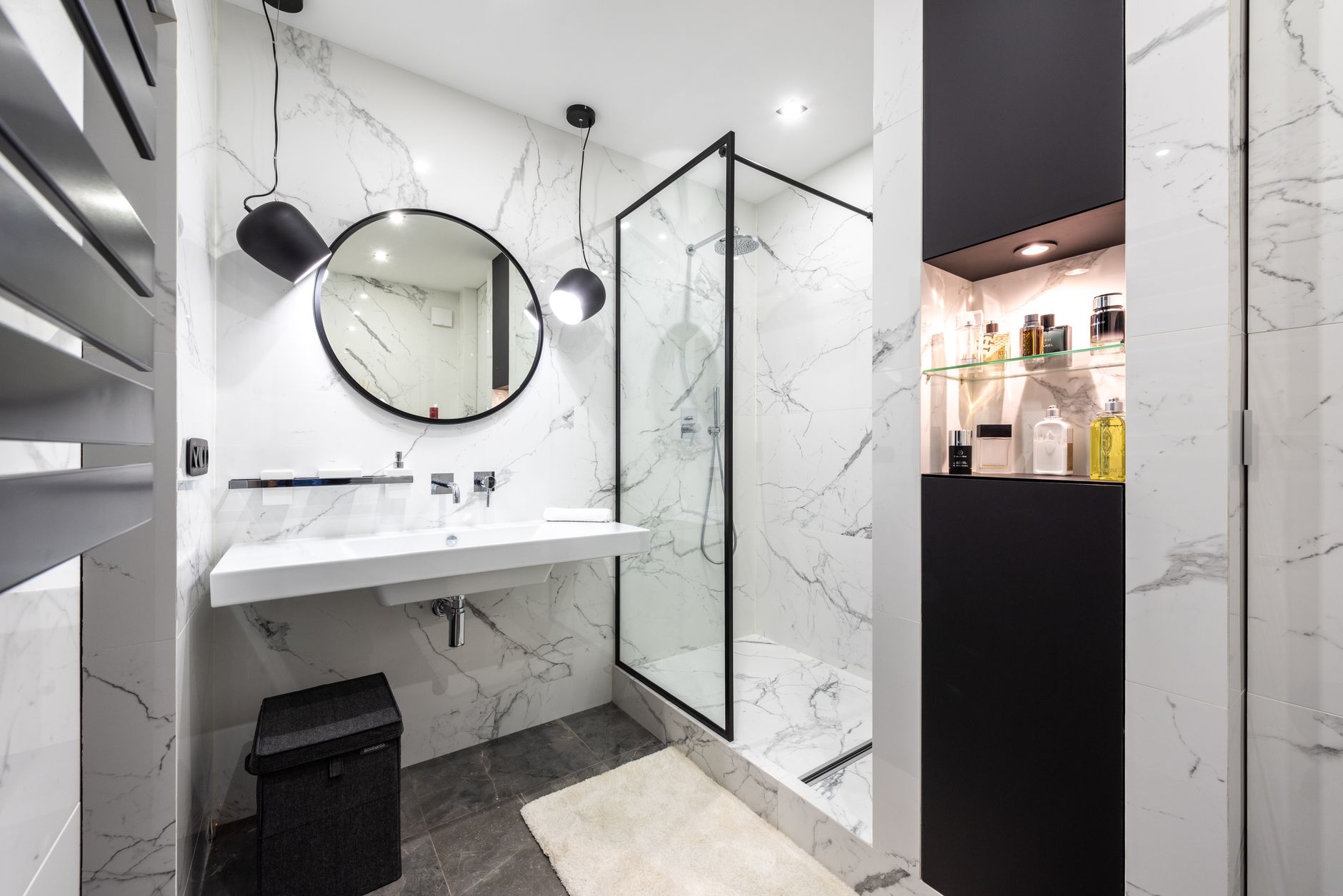 Corner vanity for a small guest bathroom