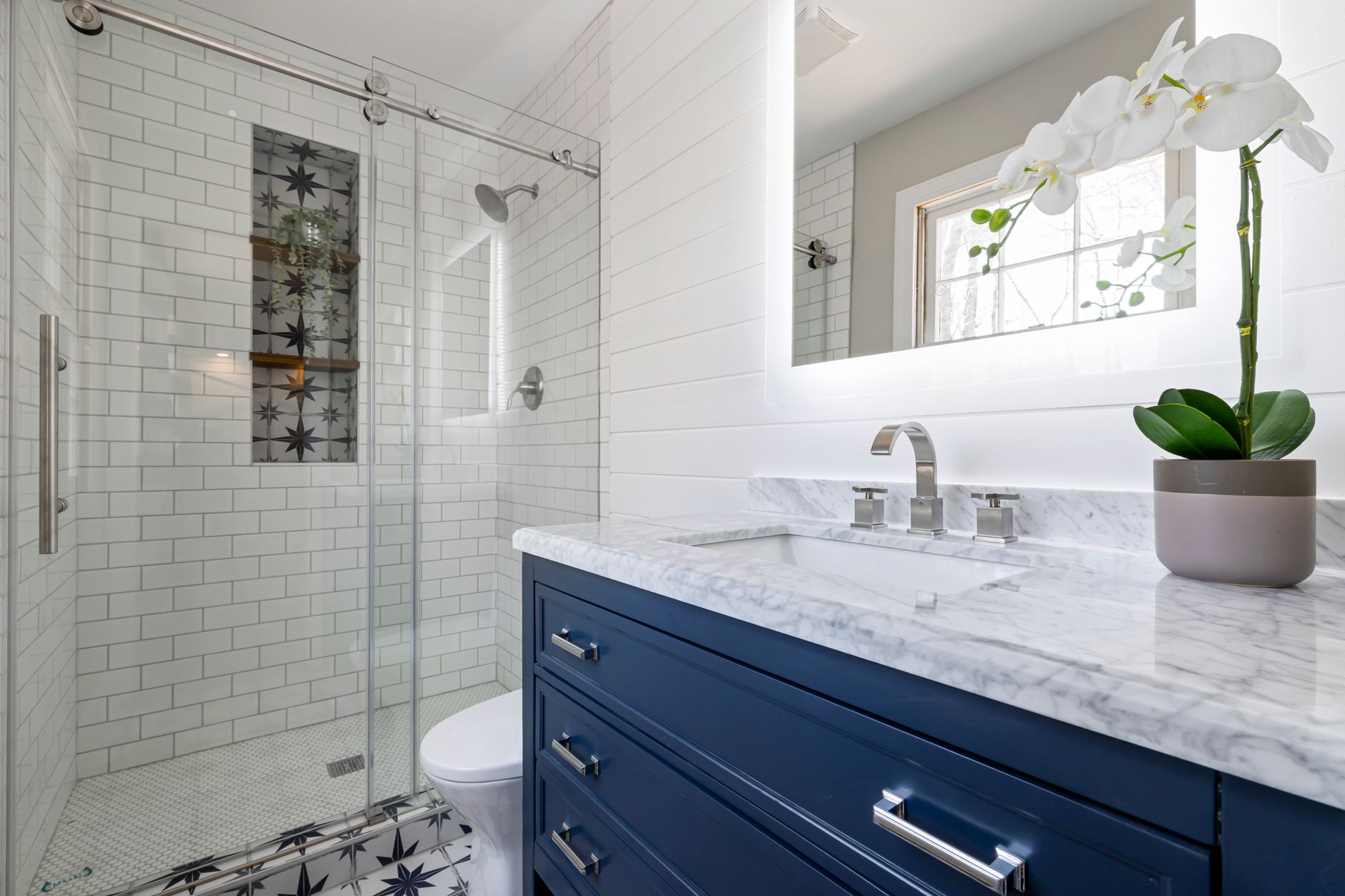 Modern powder room vanity with quartz countertop
