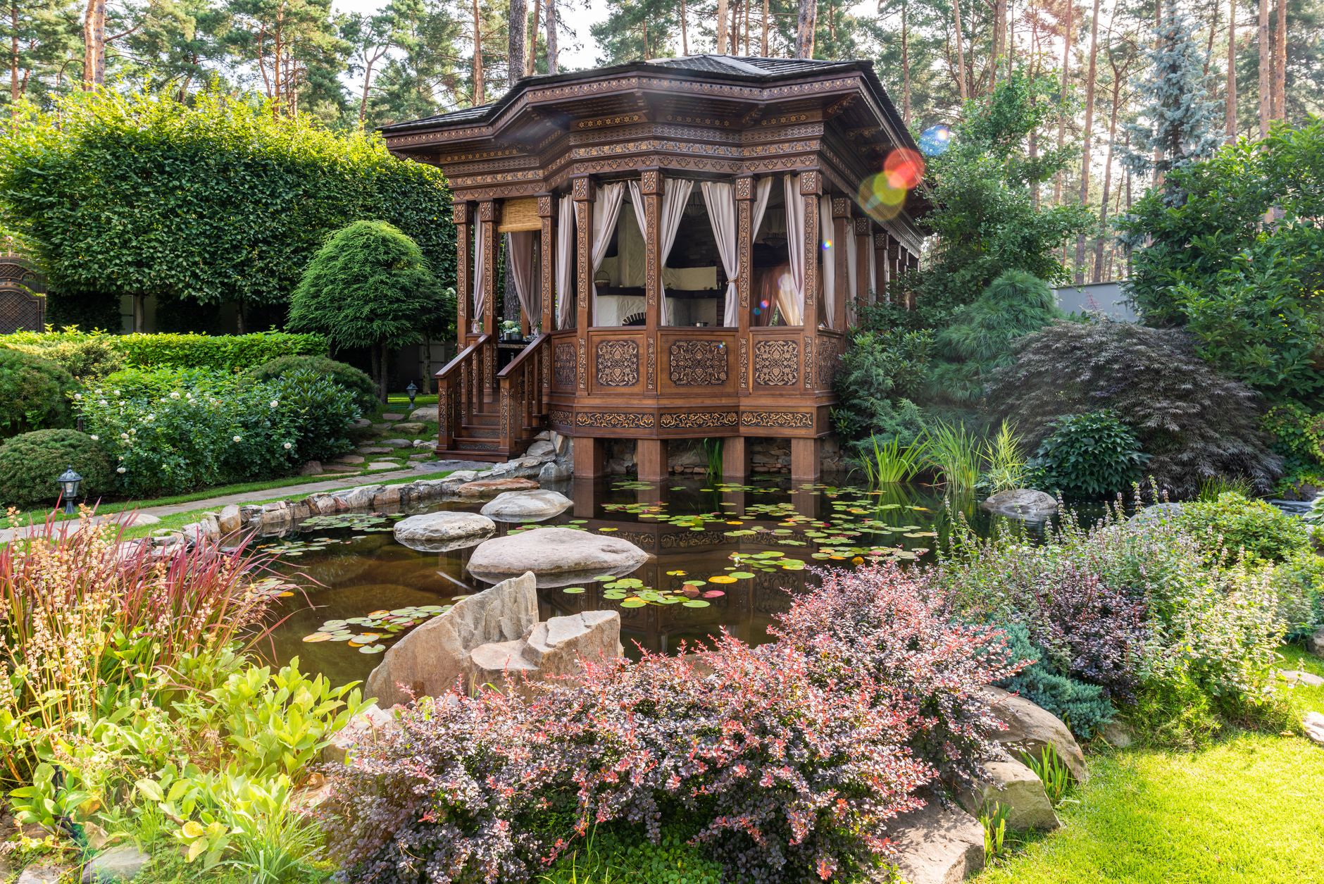 Gazebo with a Kitchen