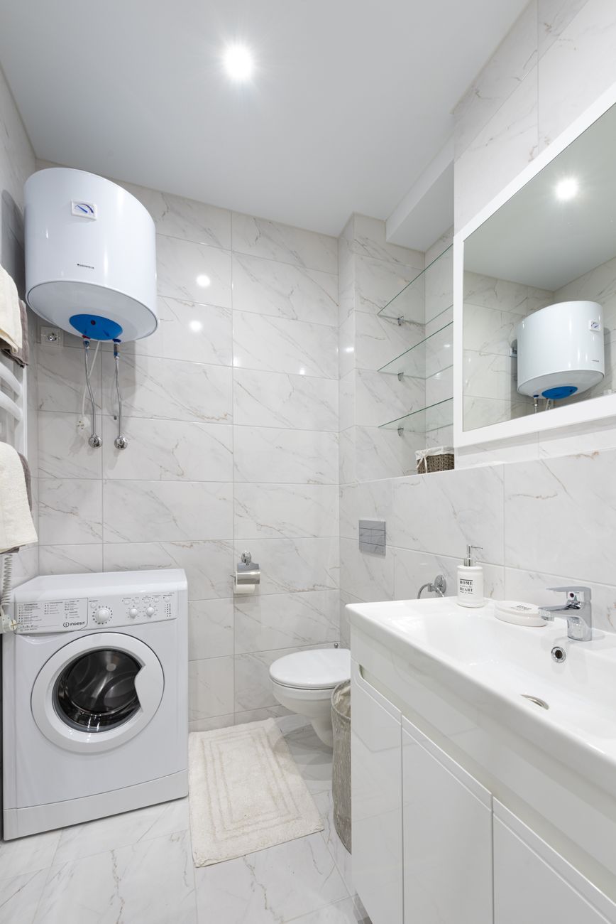 Tankless Water Heater Pros and Cons: