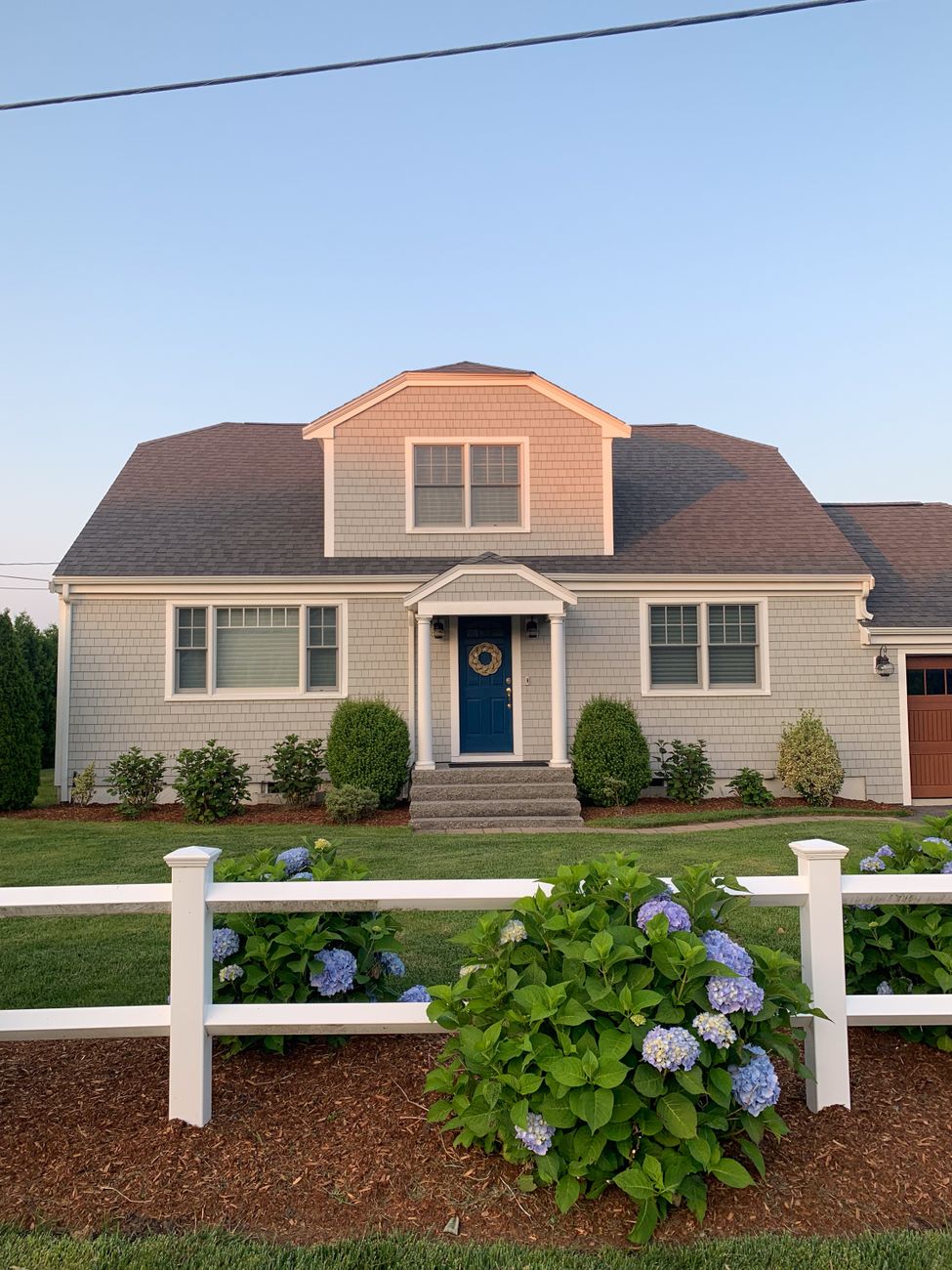 Pros and Cons of a Cape Cod House