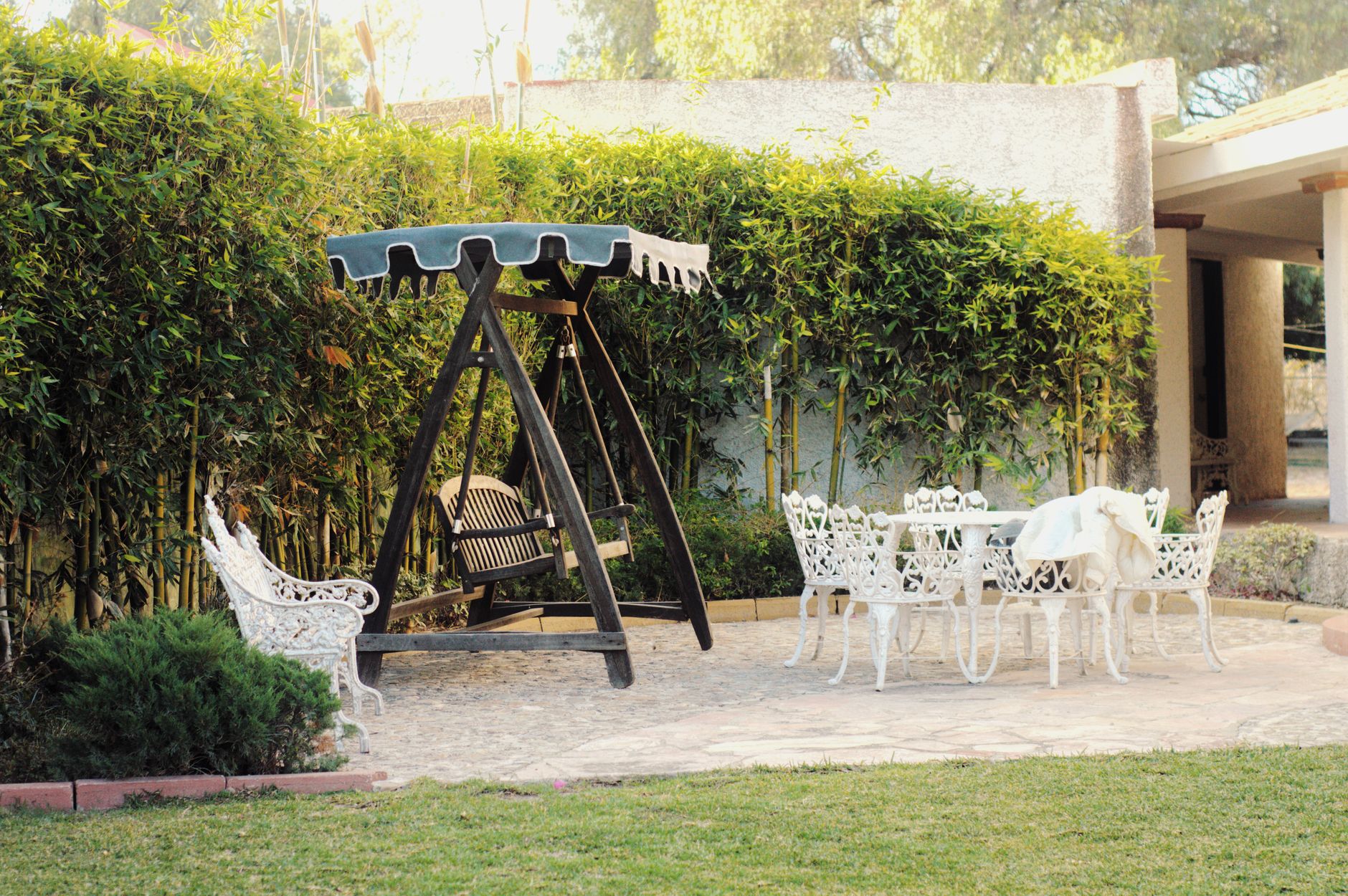  Create a Cozy Garden Seating Area