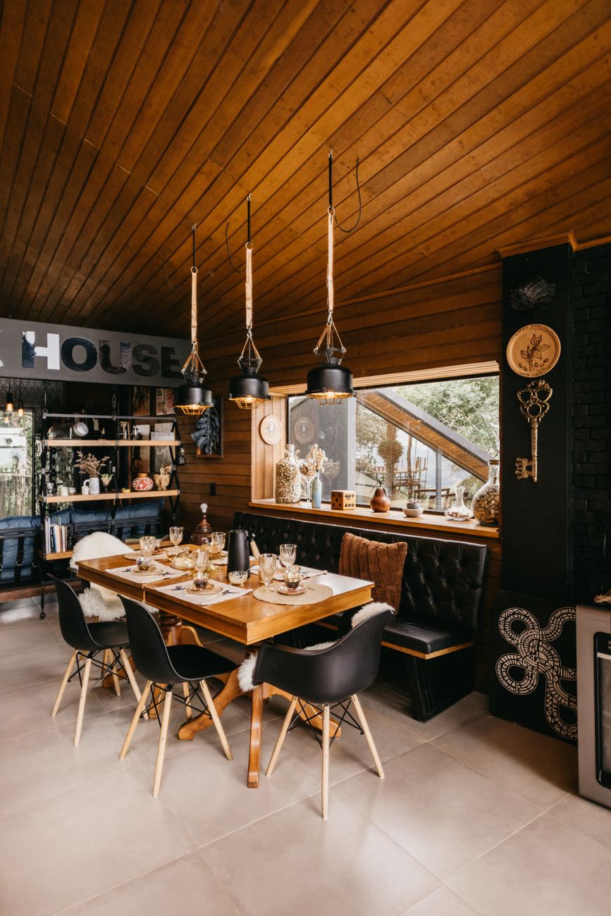 Rustic Dining Room Decor
