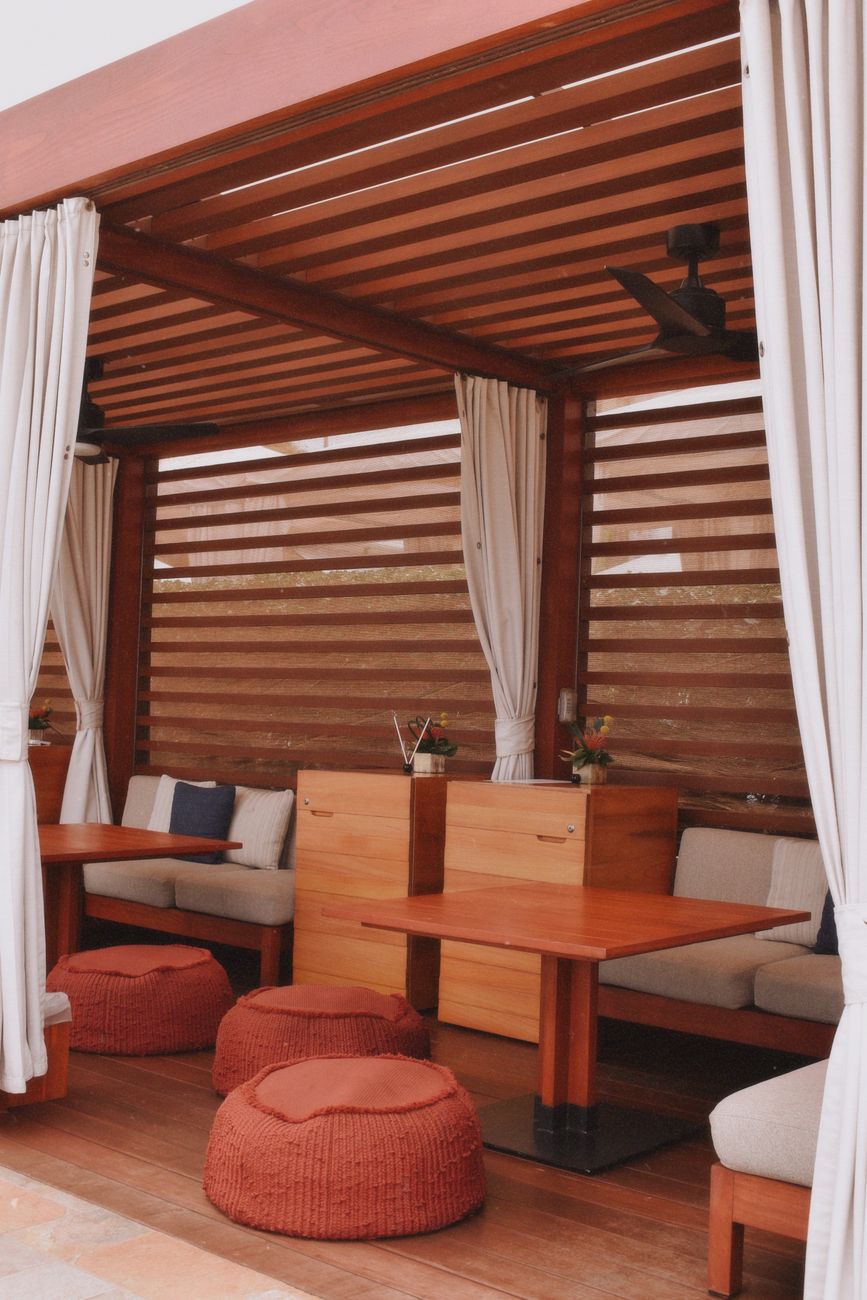 Covered Deck With Privacy Screens