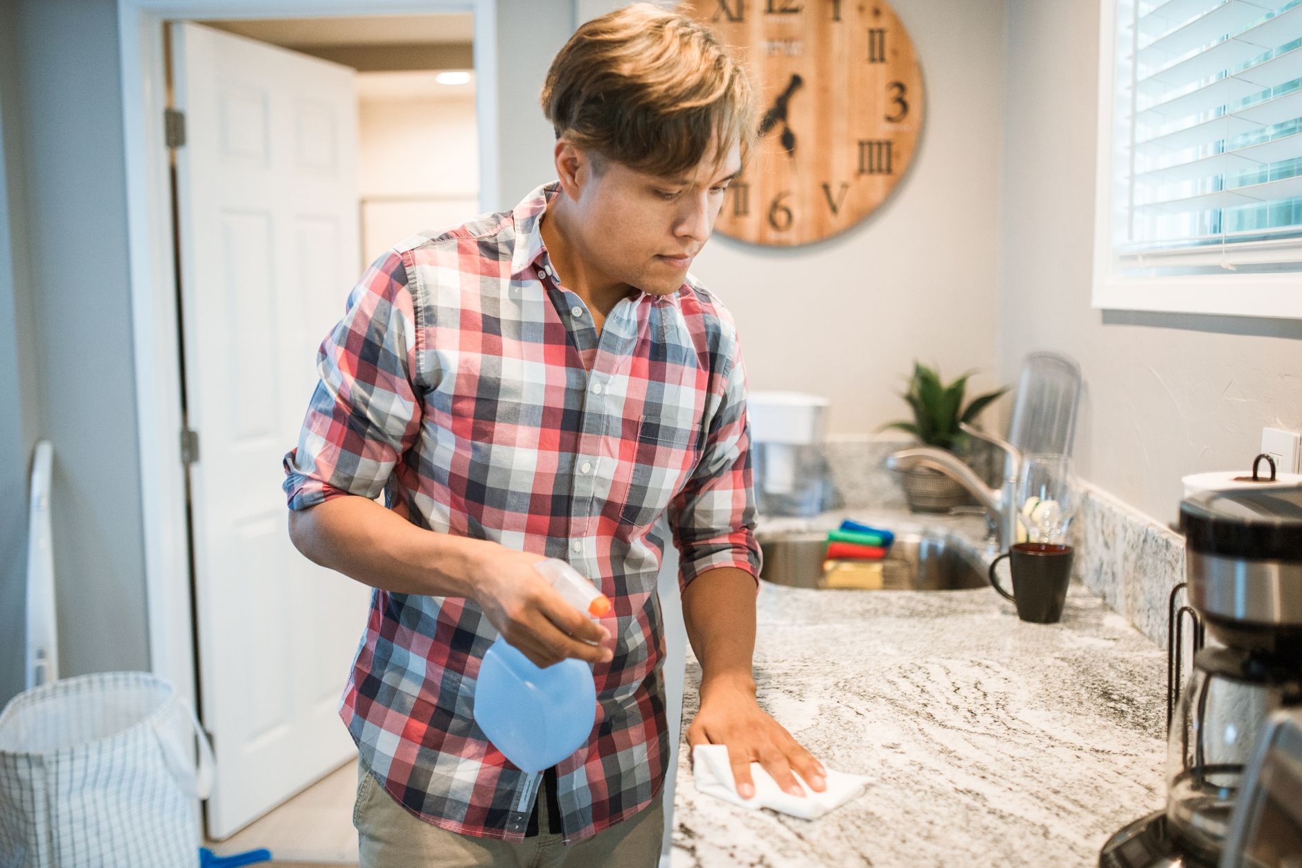 How to Clean Granite Countertops With Dish Soap