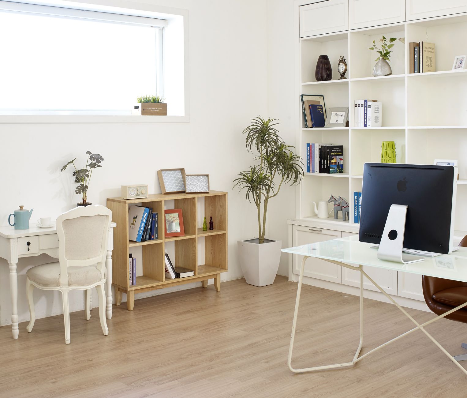 Keep Your Study Room Neat and Organized